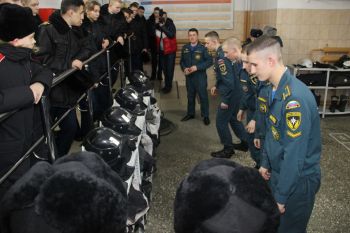 Кадеты и суворовцы побывали в гостях у института