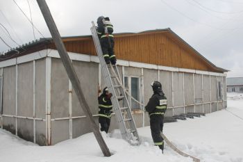 В институте прошли пожарно-тактические учения 