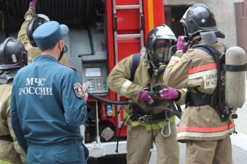 Боевое развертывание, соревнования по волейболу и баскетболу, викторина и квест – чем запомнились выходные в институте