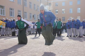 Активисты вуза организовали масленичные гуляния  