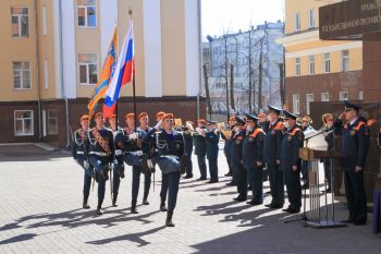 В Уральском институте ГПС МЧС России отметили годовщину образования учебного заведения