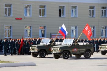 Парадные расчеты вуза приняли участие в первой гарнизонной тренировке Парада Победы 