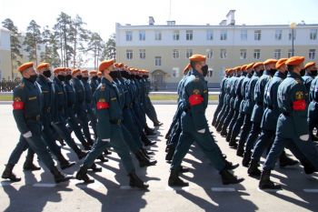 Парадные расчеты вуза приняли участие в первой гарнизонной тренировке Парада Победы 